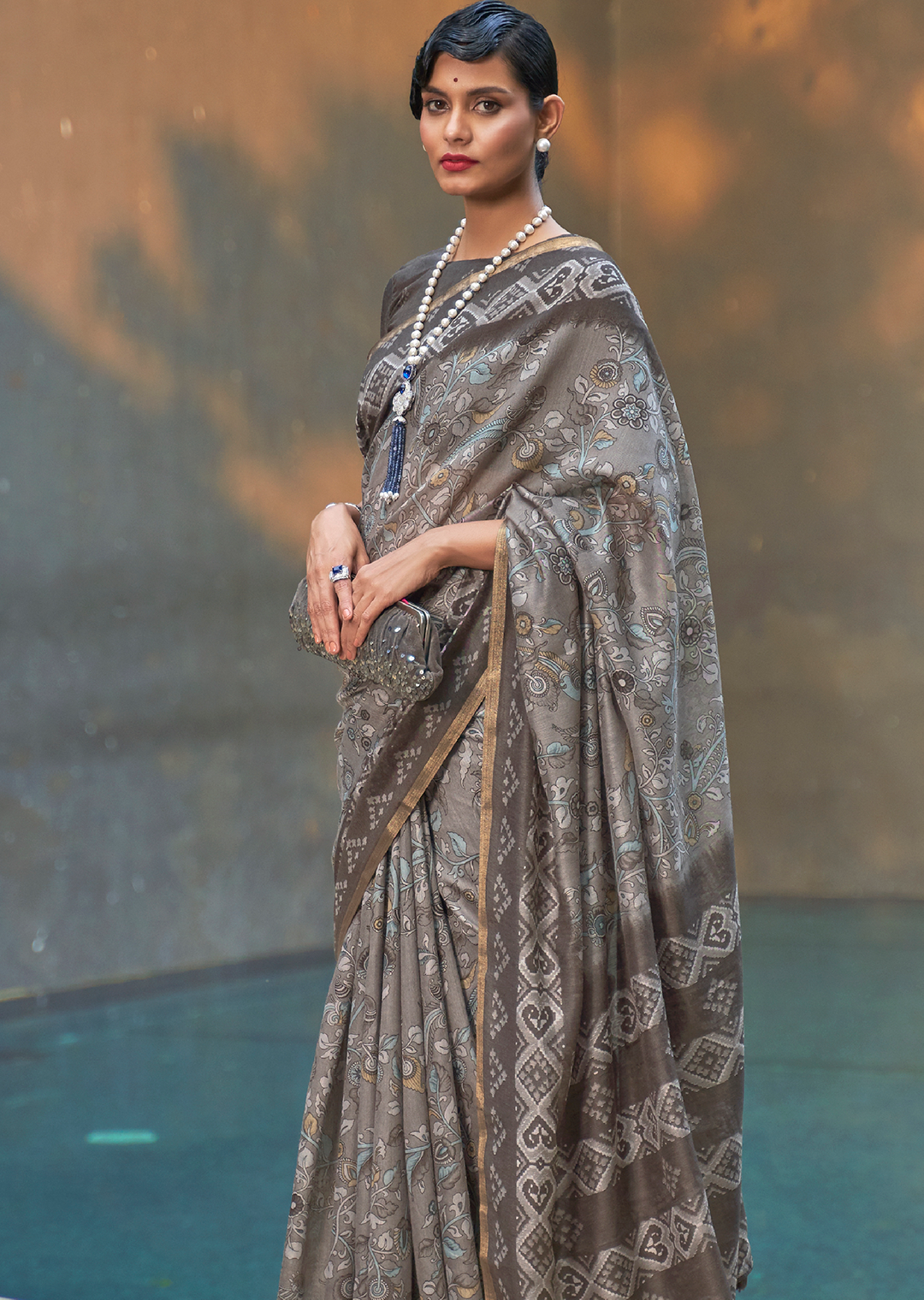 Light Grey Woven handloom Chanderi Cotton Saree