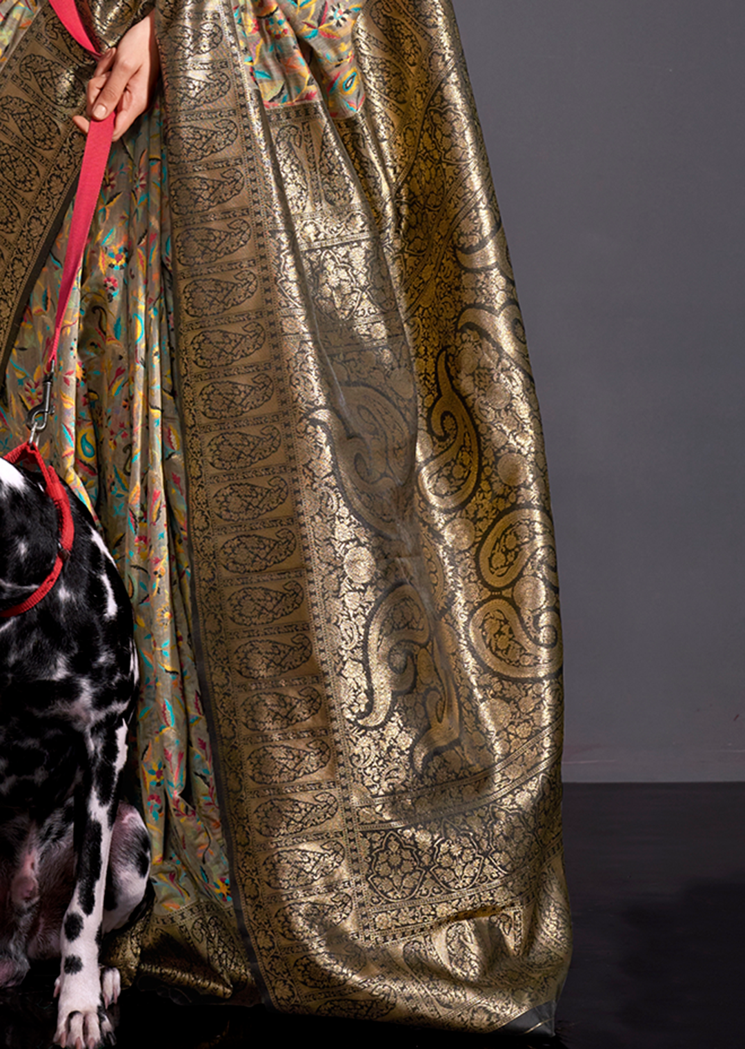 Grey Resham Woven Kashmiri Jamewar Silk Saree