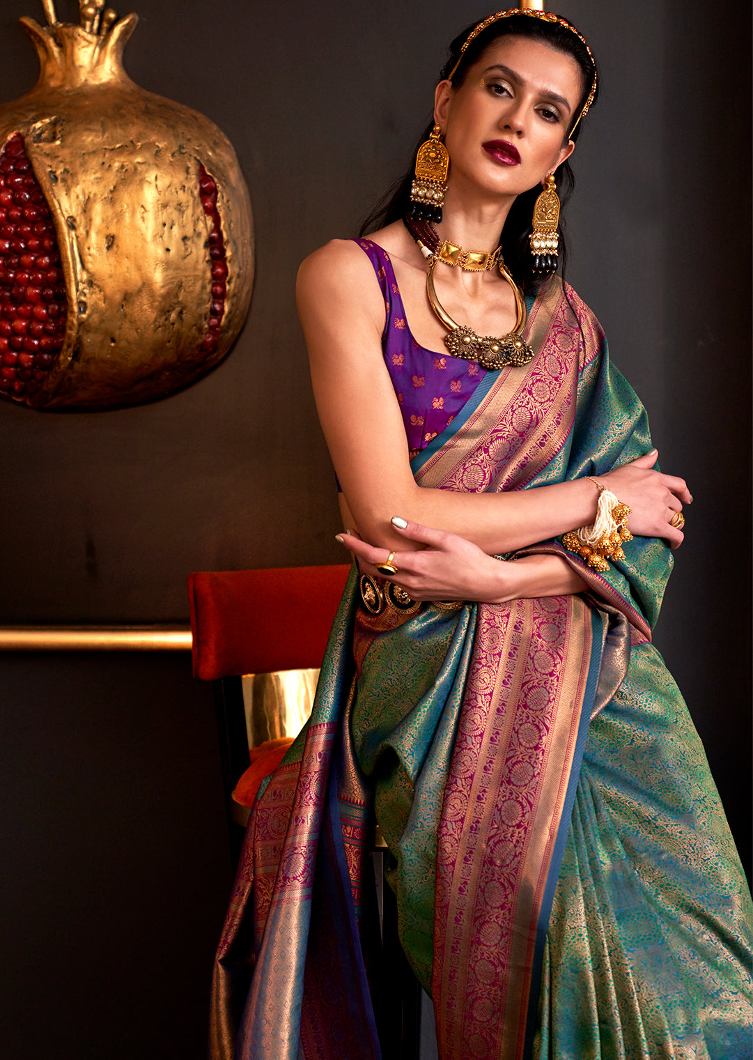 Golden peacock Green Zari Woven Pure Handloom Kanjivaram Silk Saree