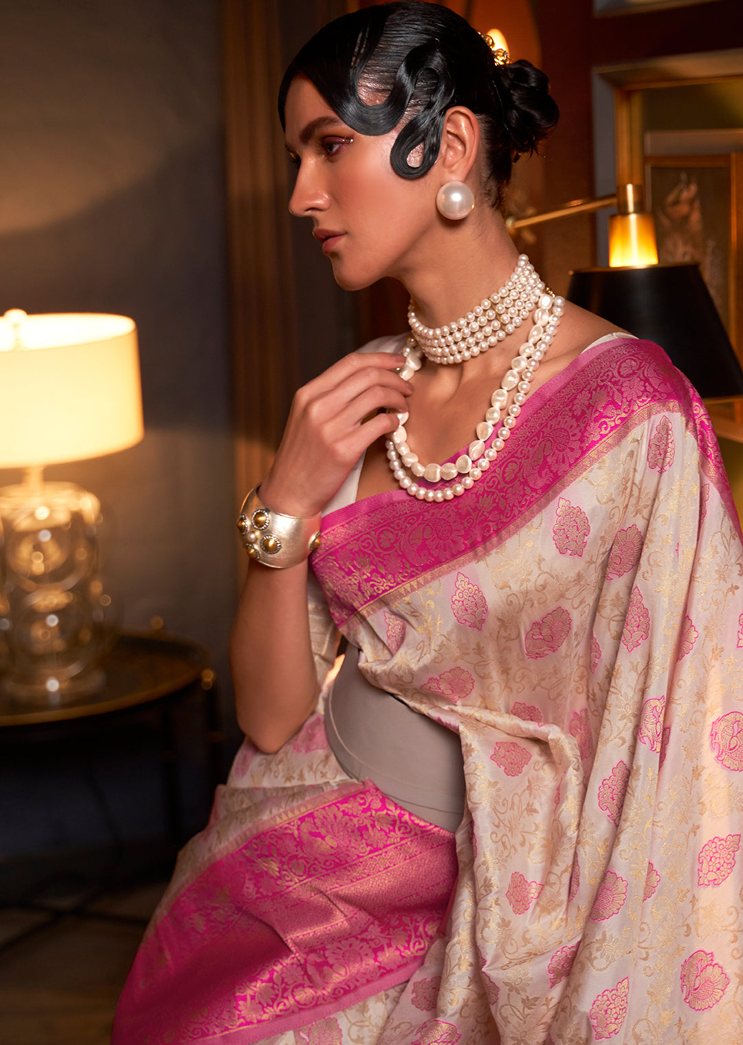 White Zari Woven Pure Handloom Kanjivaram Silk Saree