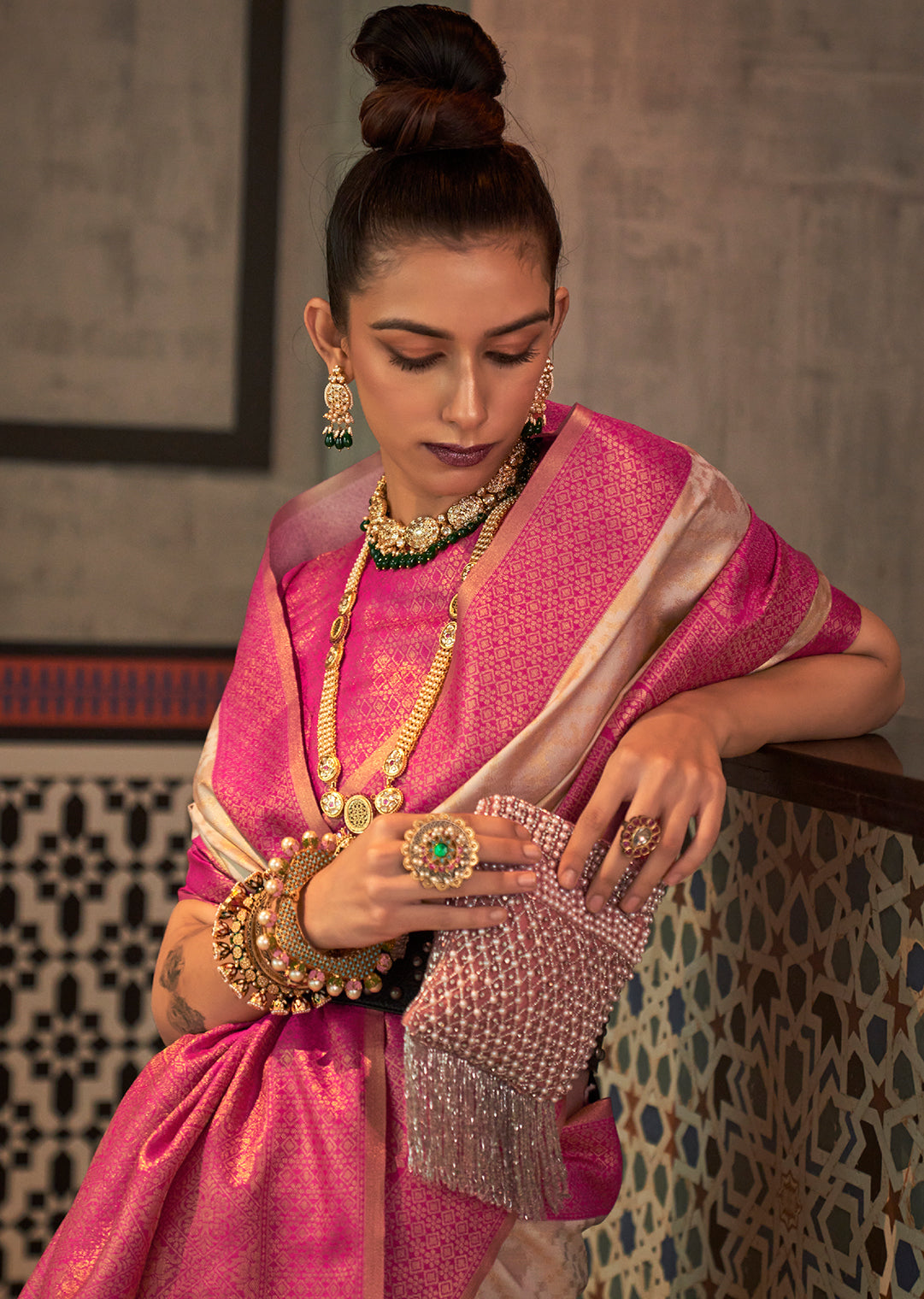 Pearl White Zari Woven Handloom Kanjivaram Silk Saree