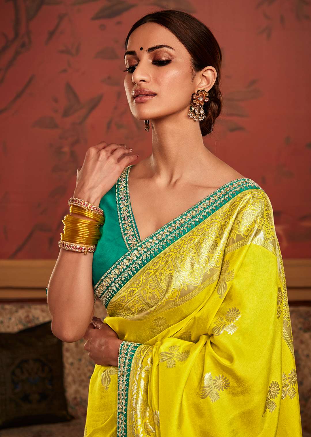 LEMON YELLOW  PURE CREPE SILK DESIGNER BANARASI SAREE