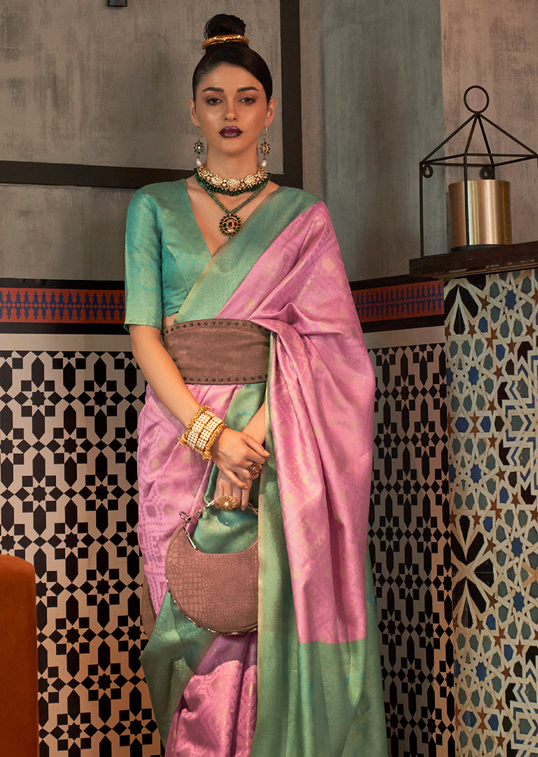 Lavender Pink Zari Woven Handloom Kanjivaram Silk Saree