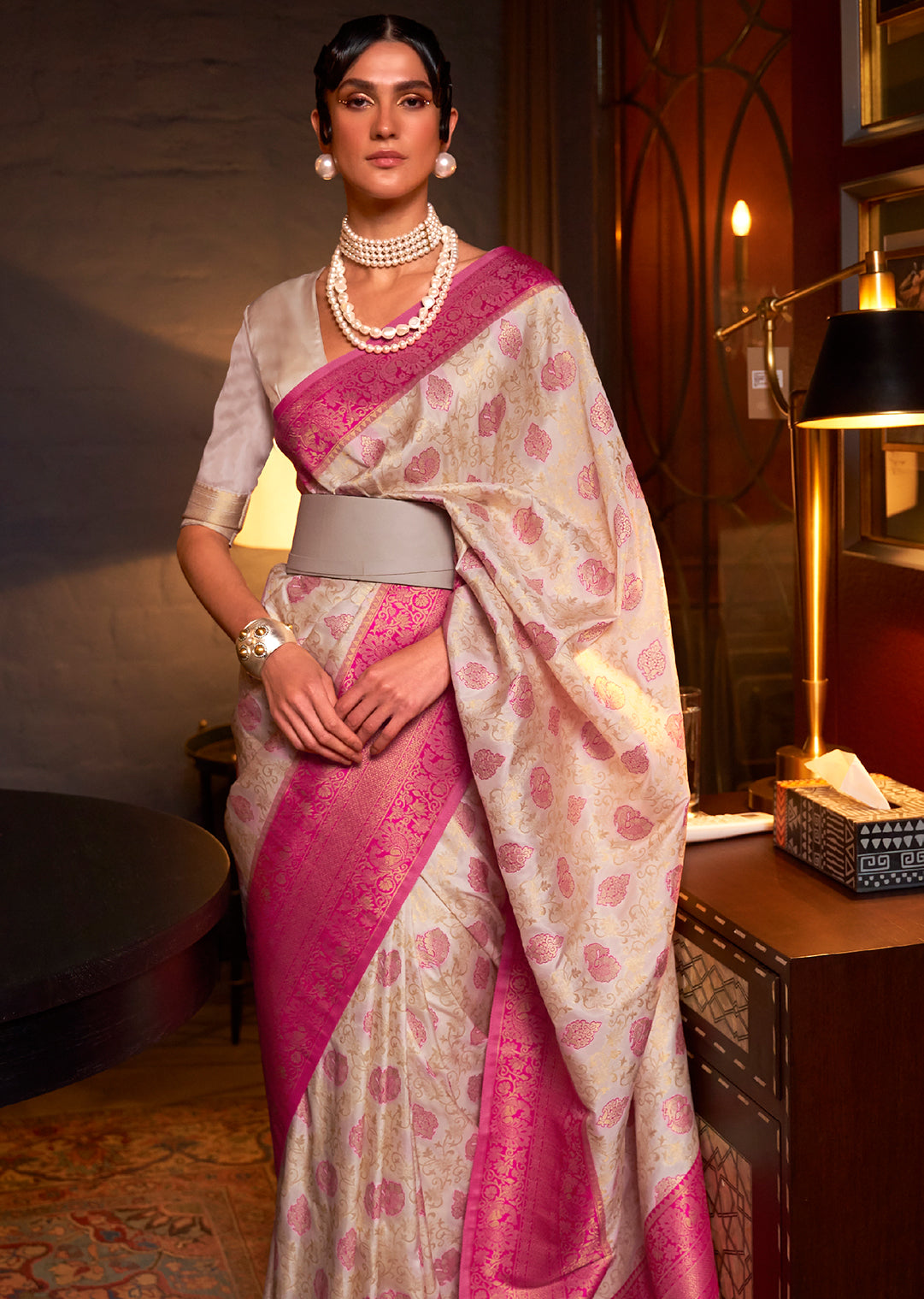White Zari Woven Pure Handloom Kanjivaram Silk Saree