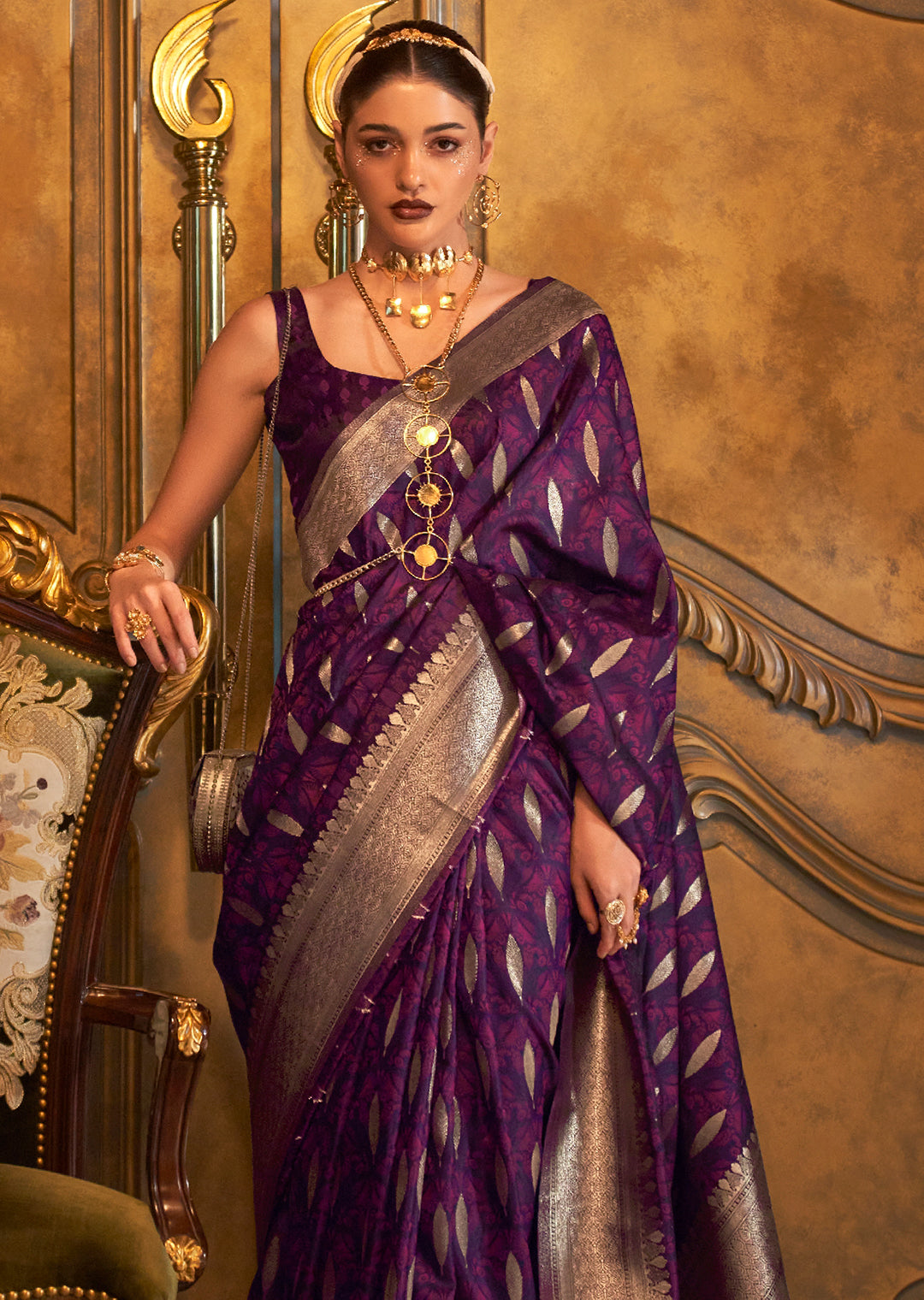 Plum Purple Zari Woven Handloom Pure Banarasi Satin Silk Saree