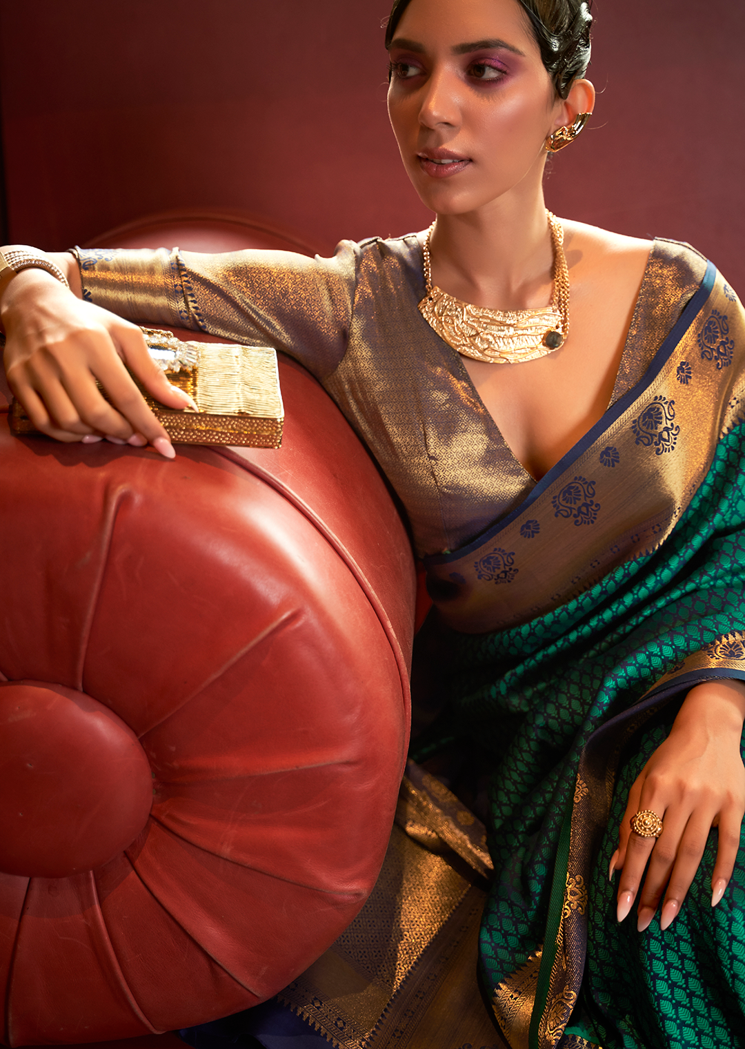 TEAL GREEN	WOVEN HANDLOOM KANJIVARAM SILK SAREE