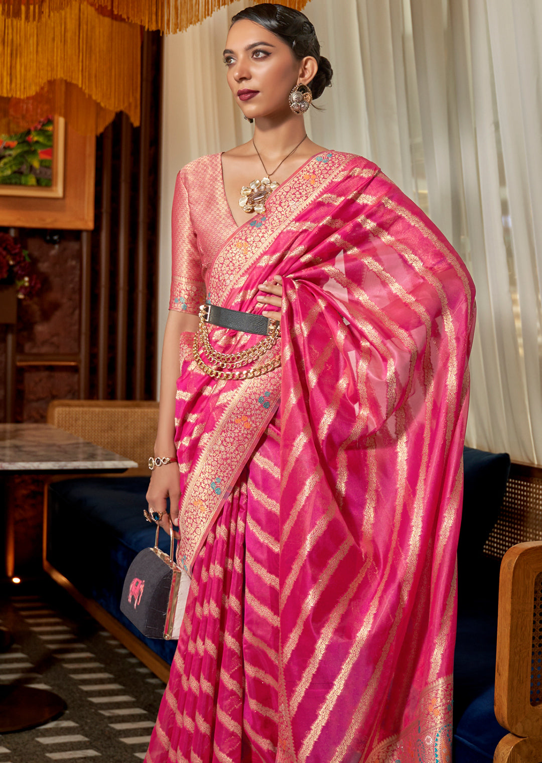 Hot Pink	Two Tone Meenakari Woven Pure Organza Silk Saree
