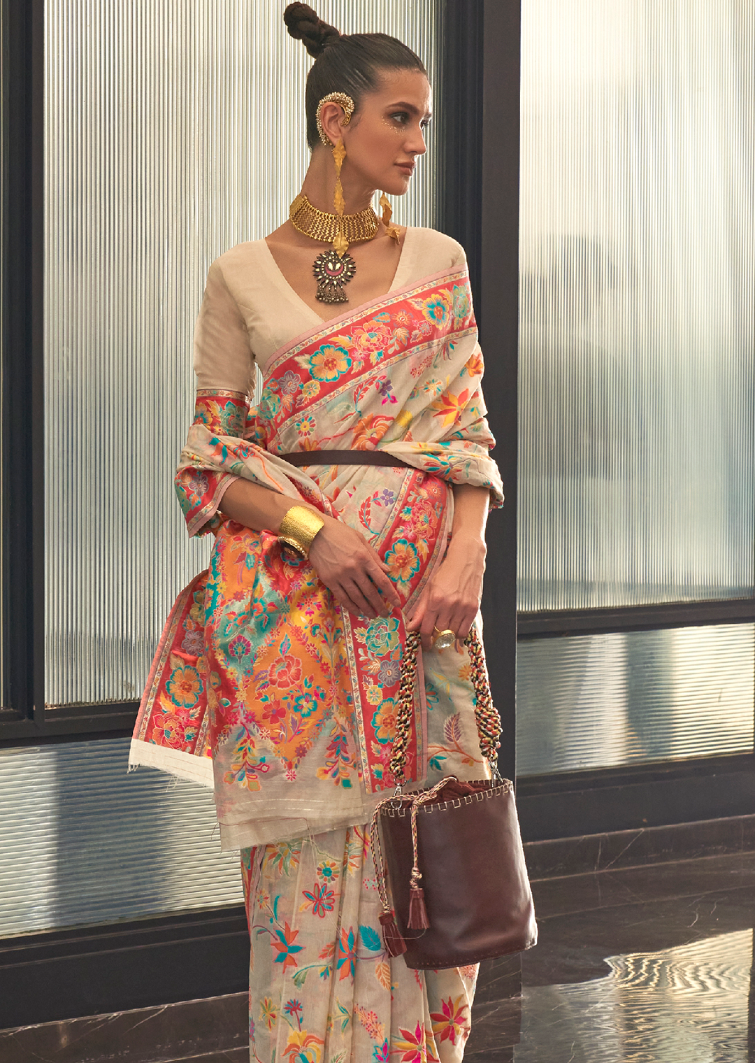 Pearl White Woven Pure Handloom Kashmiri Jamewar Silk Saree