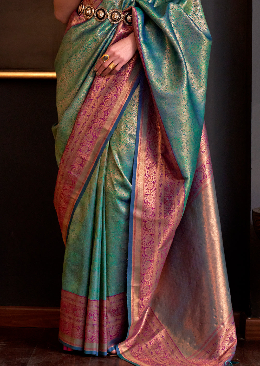 Golden peacock Green Zari Woven Pure Handloom Kanjivaram Silk Saree