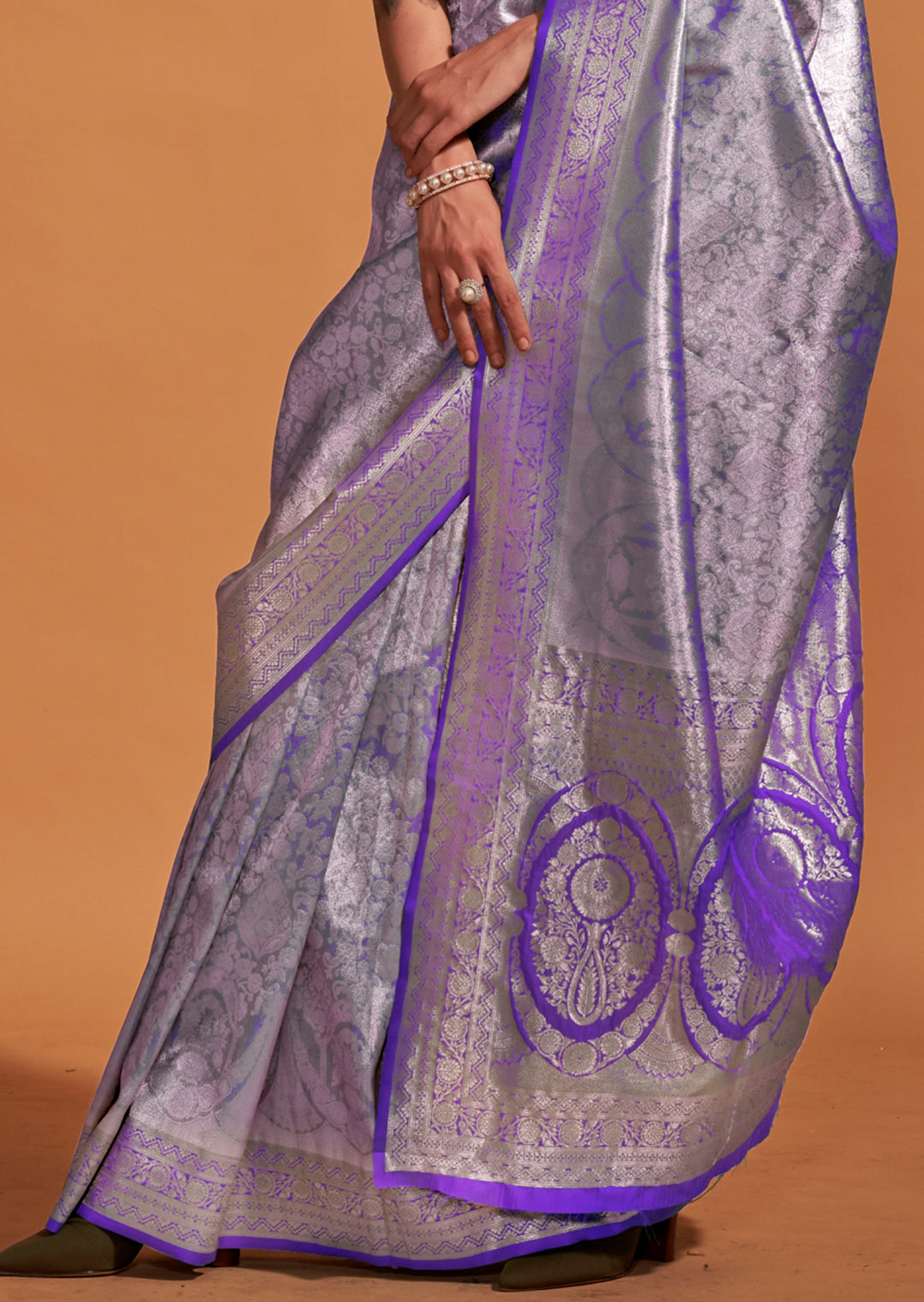 Violet Zari Woven Pure Handloom Kanjivaram Silk Saree