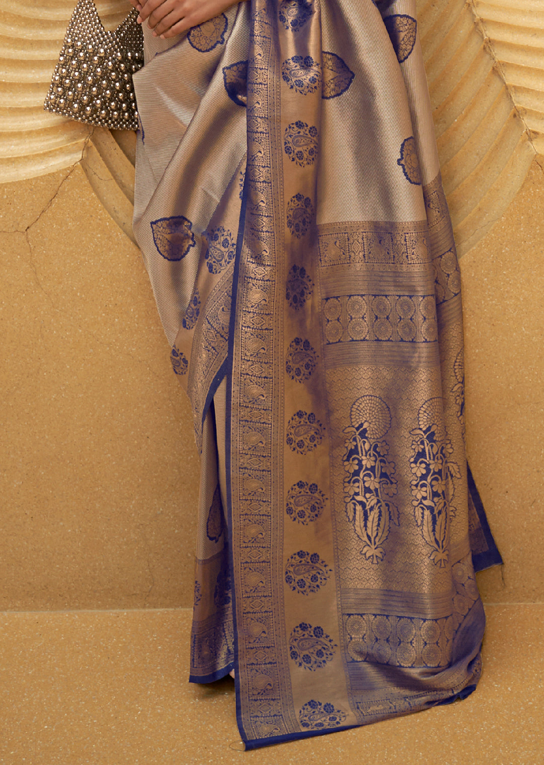 Blue Zari Woven Two Tone Handloom Kanjivaram Silk Saree