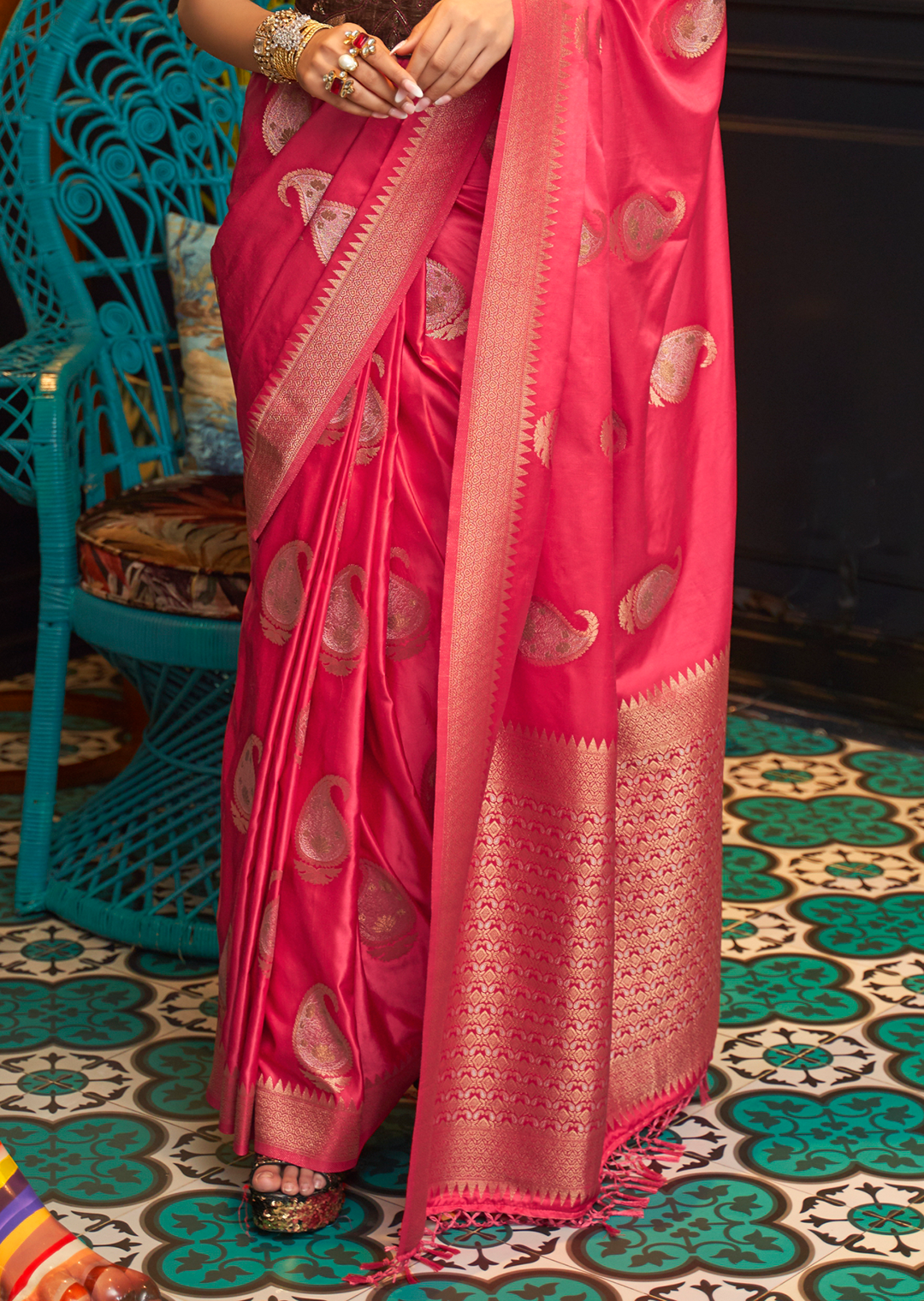 CERISE RED ZARI WOVEN BANARASI PURE SATIN SILK SAREE