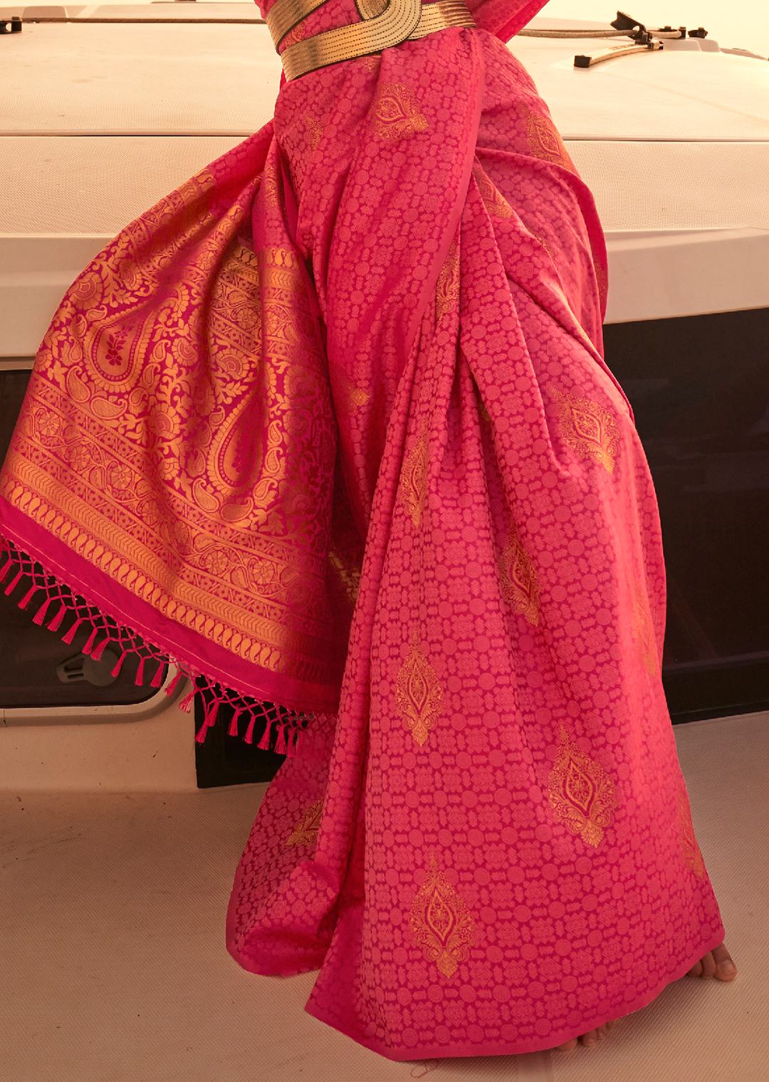 Ruby Pink Woven Pure Handloom Kanjivaram Satin Silk Saree