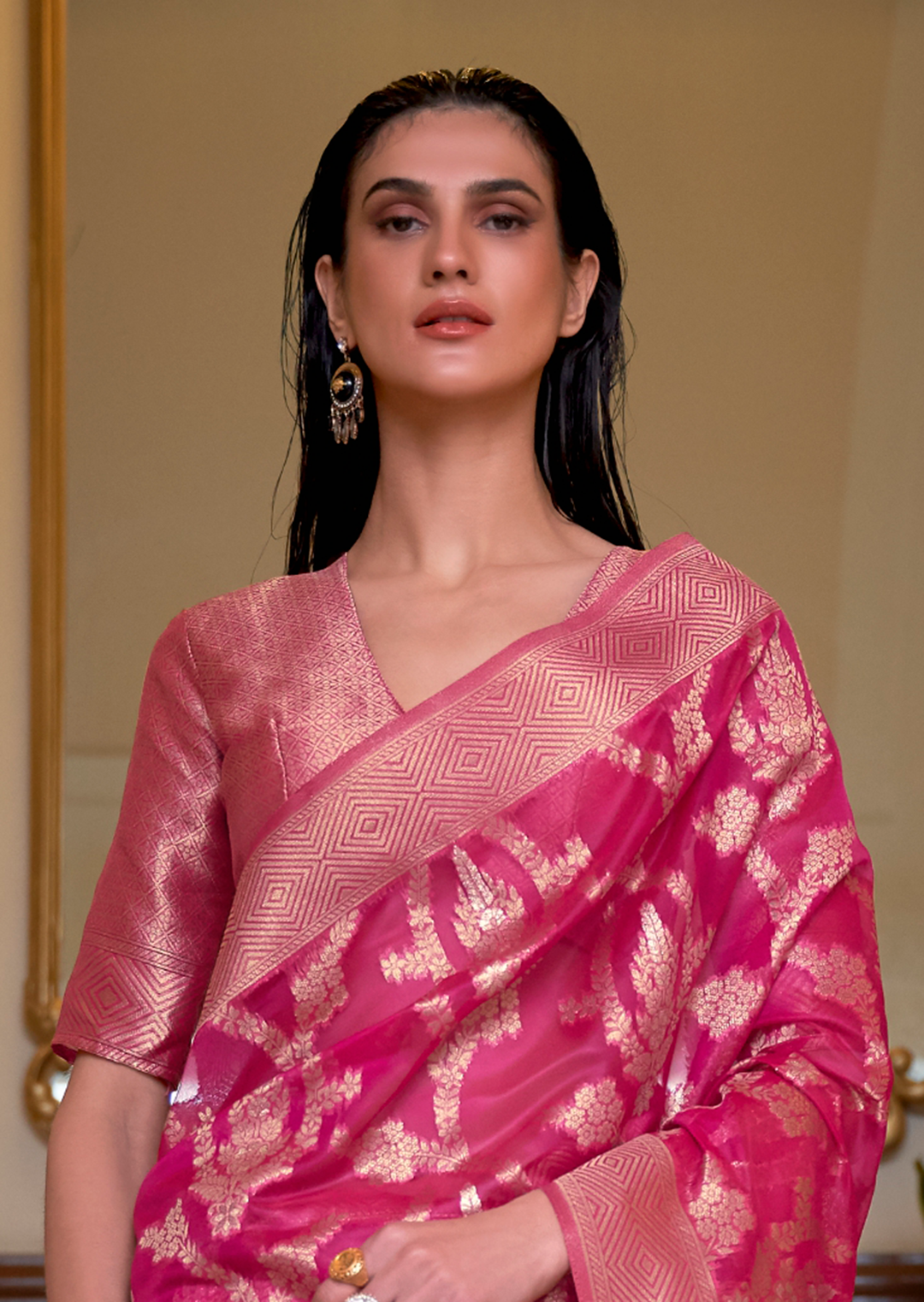 CERISE PINK	ZARI WOVEN HANDLOOM ORGANZA SILK SAREE