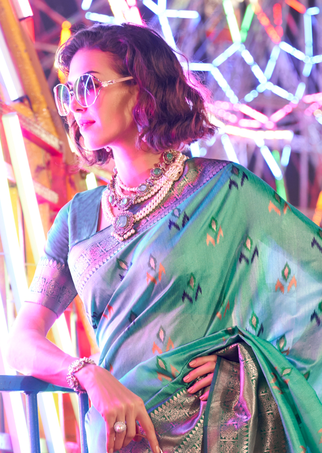 Turquoise Green Woven Pure Handloom Ikat Silk Saree