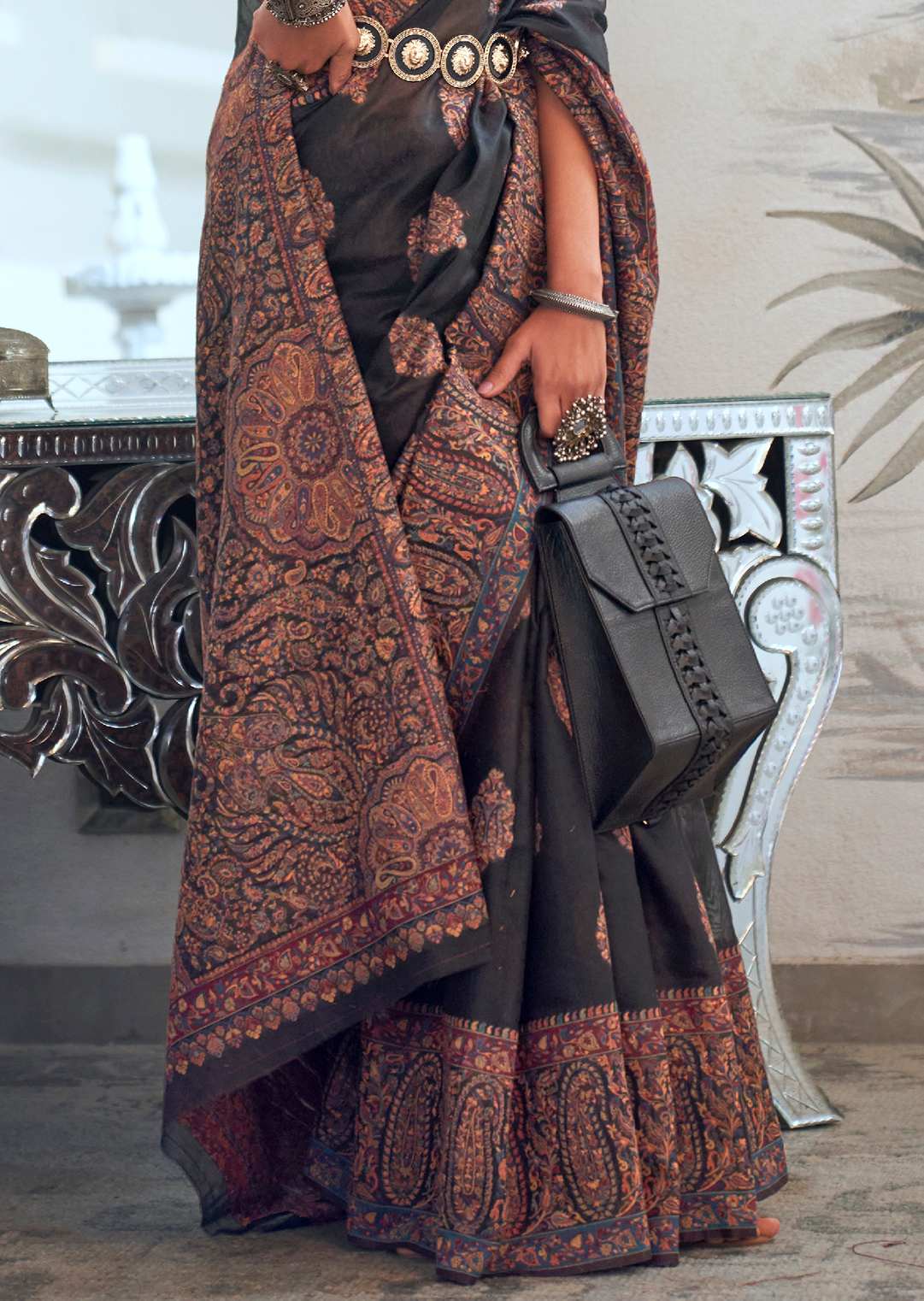 Black Woven Pure Handloom Kashmiri Jamewar Saree