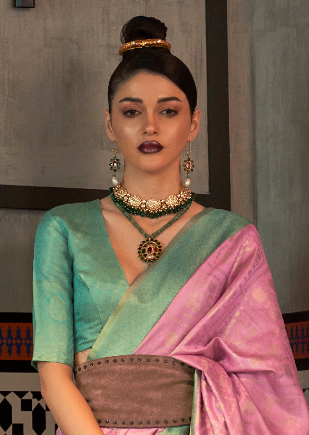 Lavender Pink Zari Woven Handloom Kanjivaram Silk Saree
