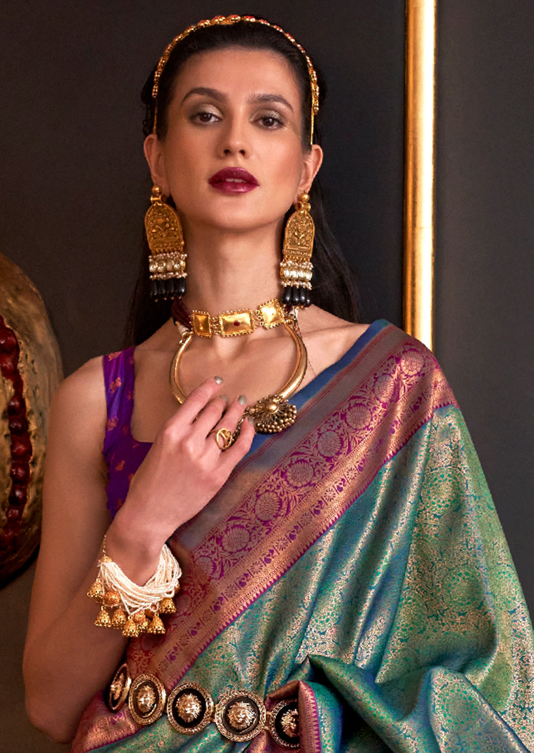 Golden peacock Green Zari Woven Pure Handloom Kanjivaram Silk Saree