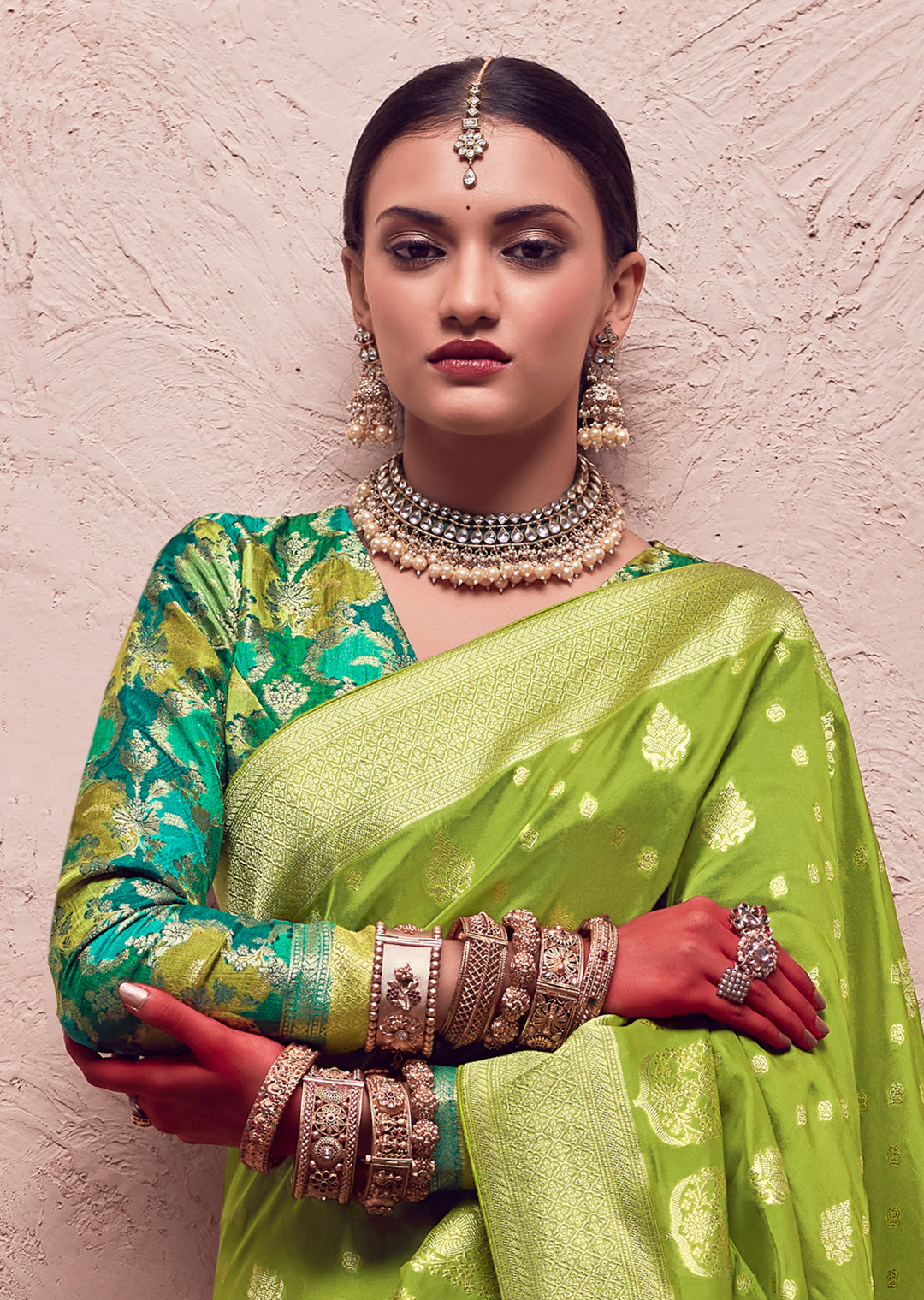 LIME GREEN PURE CREPE SILK DESIGNER KHADDI BANARASI SAREE