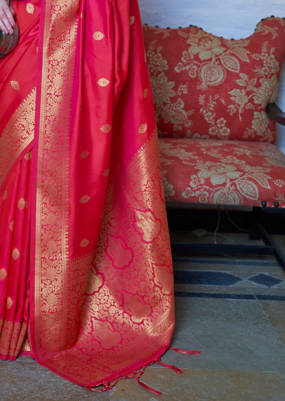Red	Zari Woven Pure Handloom Silk Saree