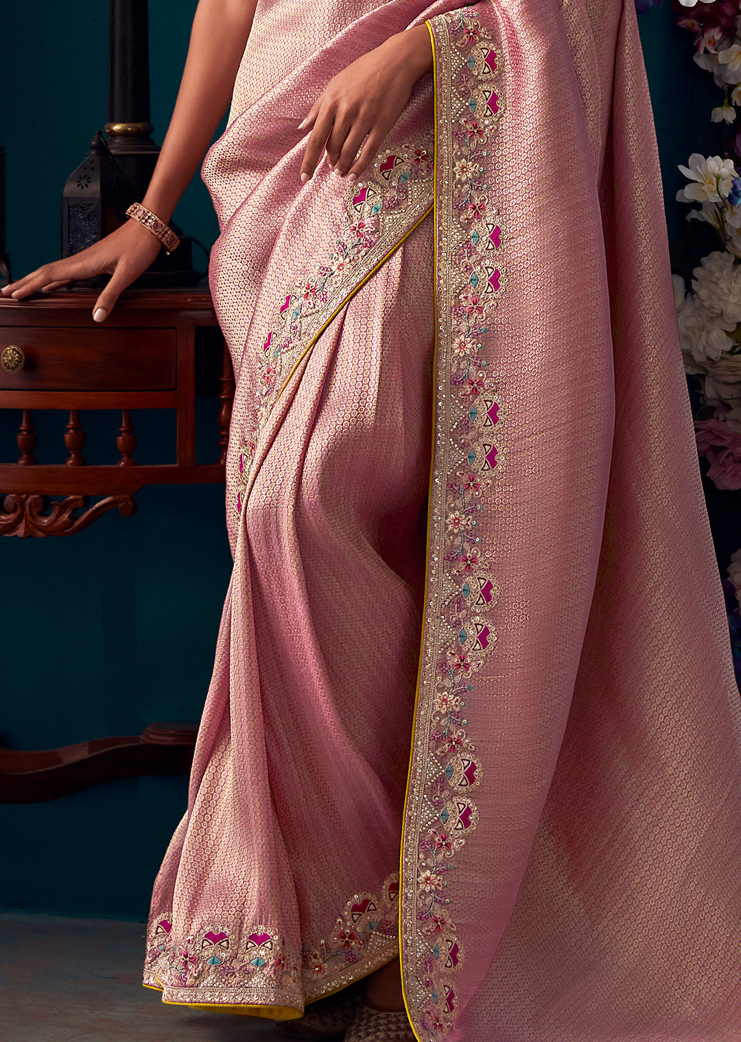 CREPE PINK	HEAVY EMBROIDERED BROCADE DESIGNER KANJIVARAM SILK SAREE