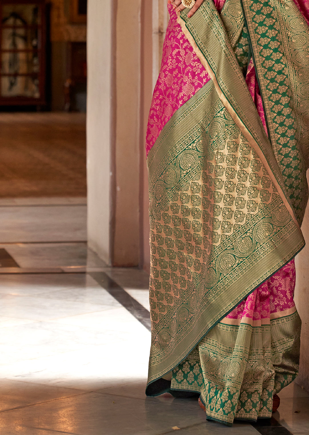 Magenta Pink Zari Woven Royal Kanjivaram Silk Saree