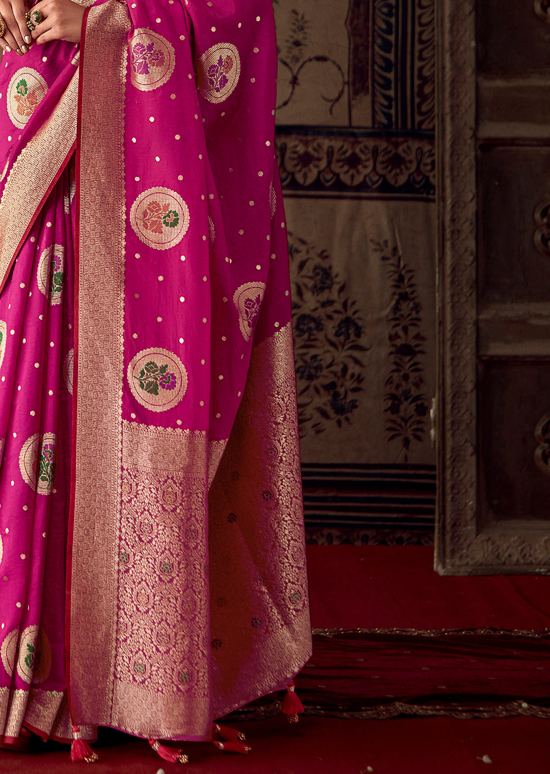 DEEP PINK MEENAKARI WOVEN DESIGNER BANARASI SILK SAREE