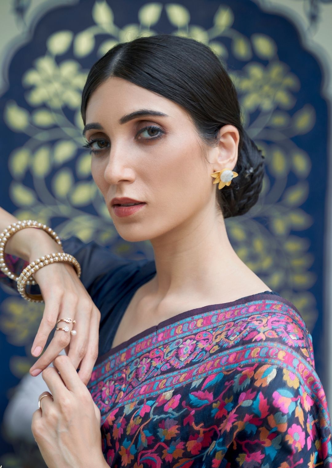 Navy Blue Woven Kashmiri Jamewar Silk Saree