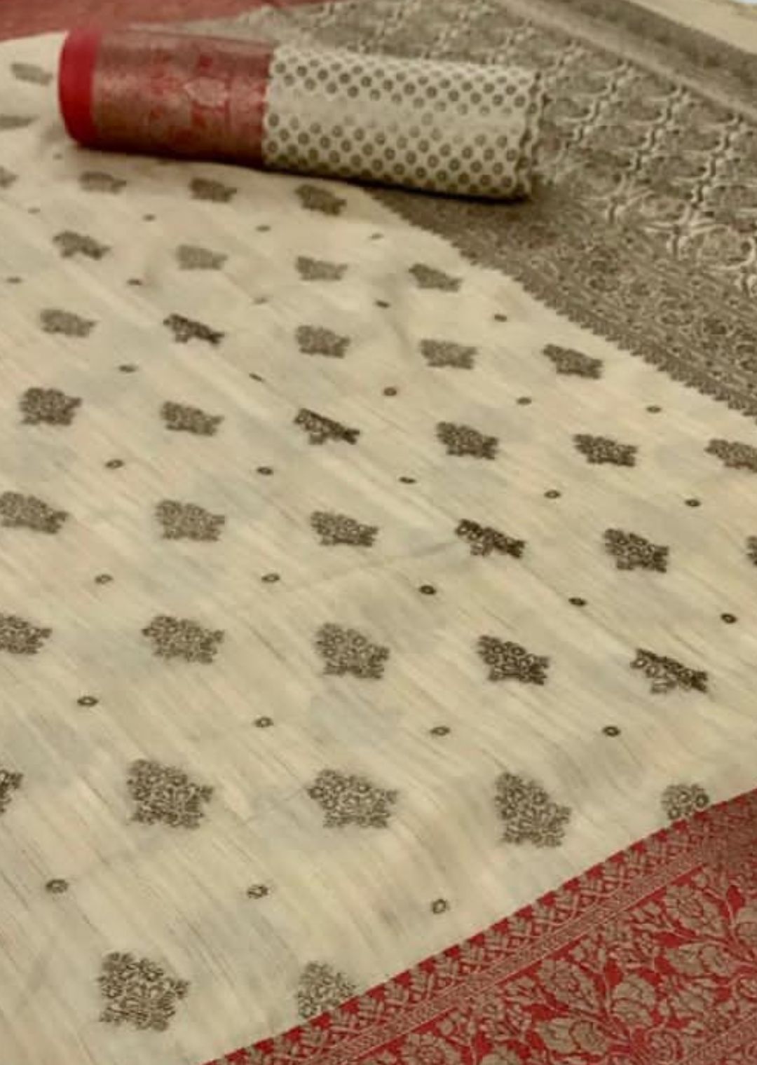 Pearl Off White Zari Woven Banarasi Silk Saree