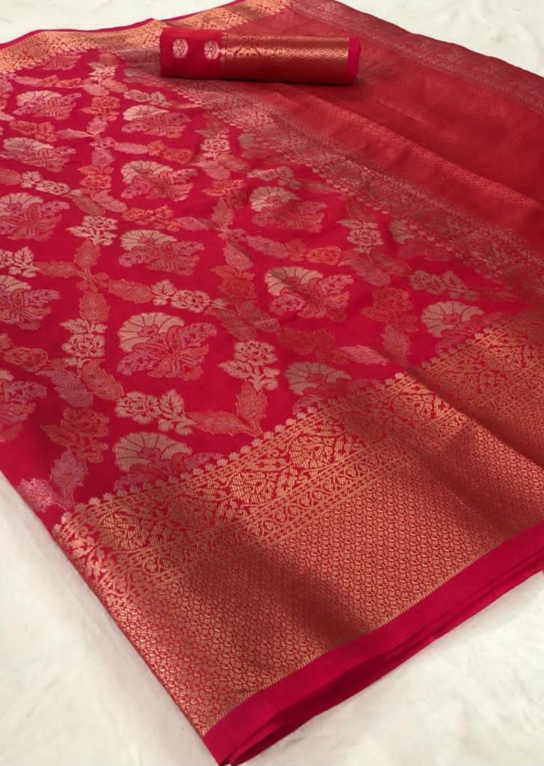 Crimson Pink Woven Handloom Zari Silk Saree