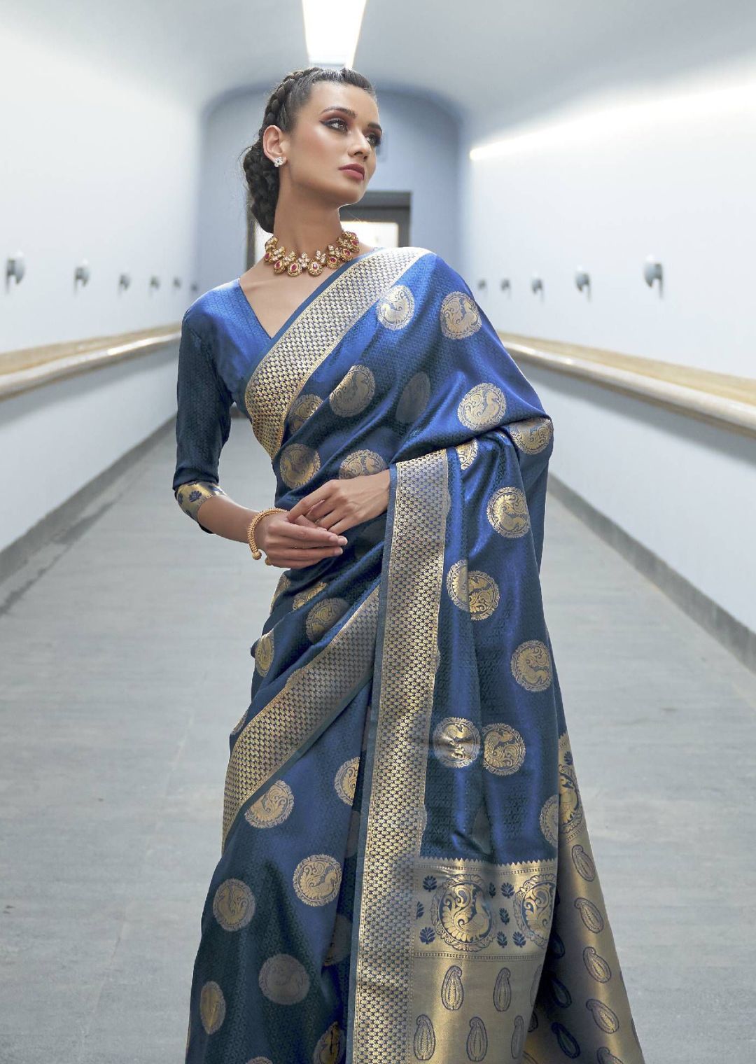 Yale Blue Hand Woven Kanjivaram Silk Saree
