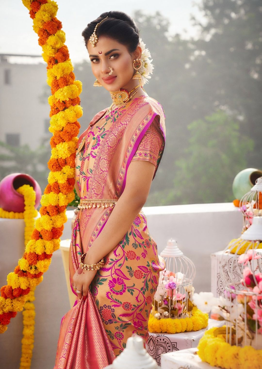 Magenta Purple Woven Traditional Paithani Silk Saree