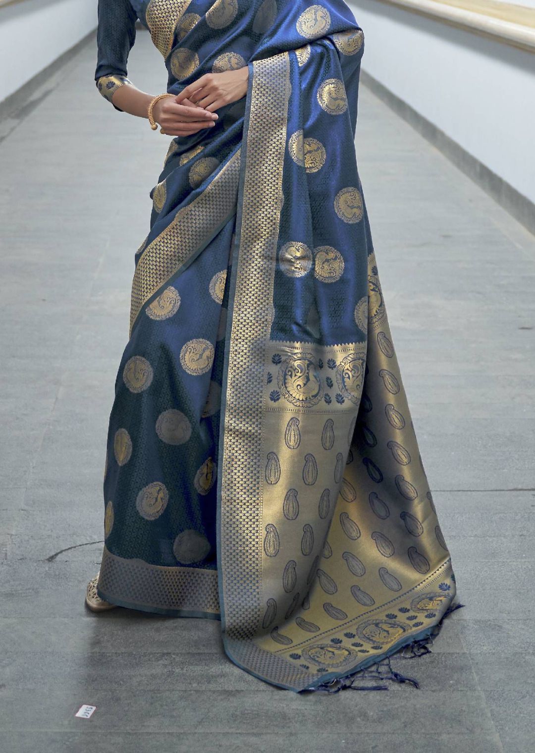Yale Blue Hand Woven Kanjivaram Silk Saree