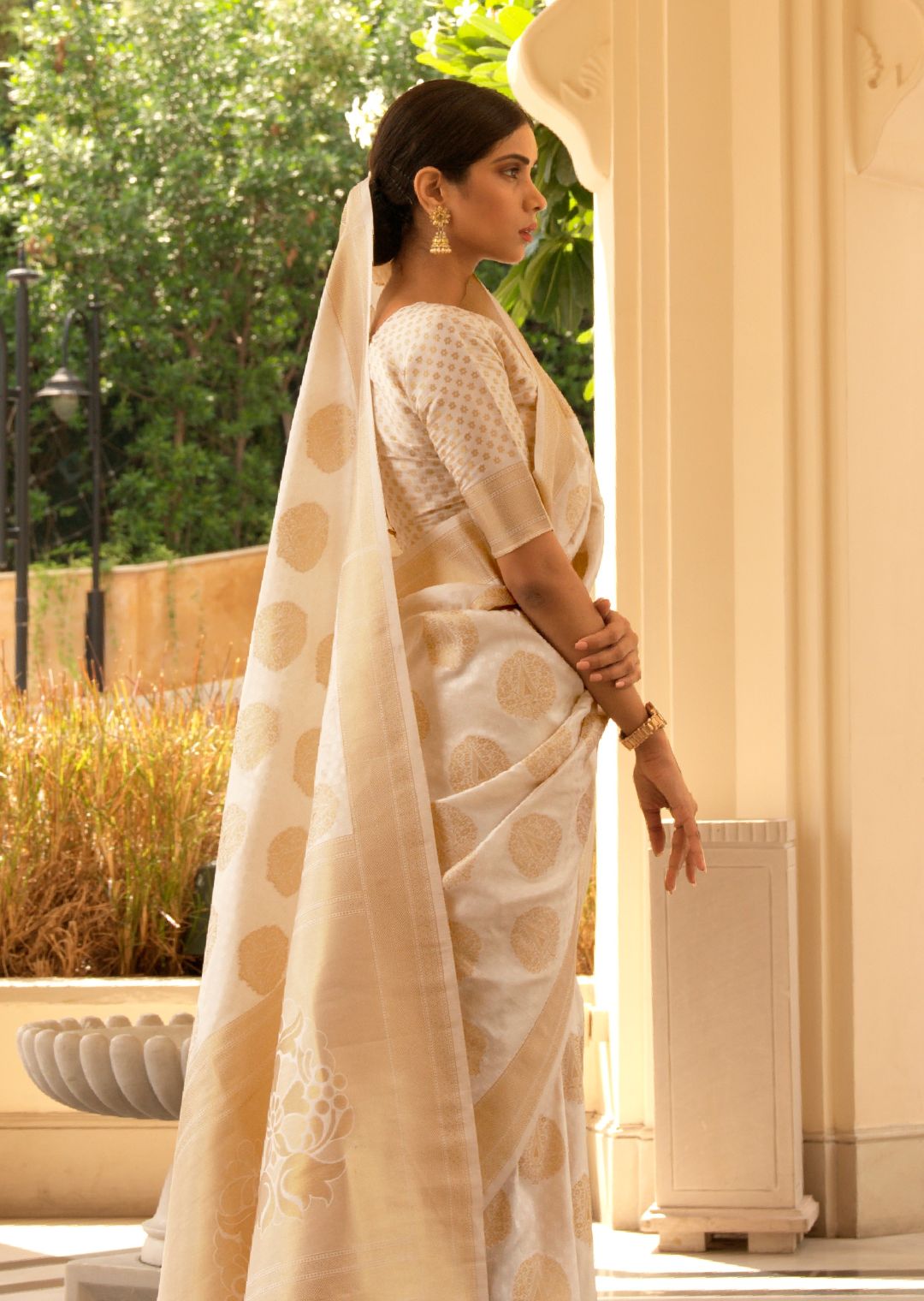 White Zari Woven Banarasi Silk Saree