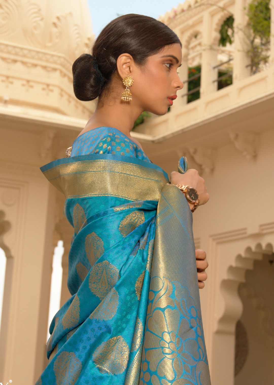 Cerulean Blue Zari Woven Banarasi Silk Saree