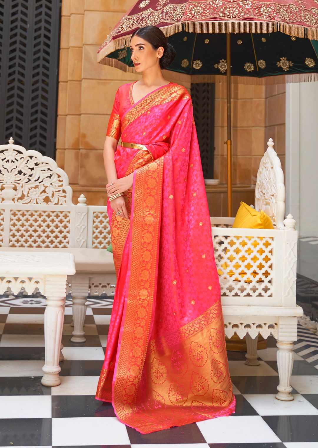 Pink Woven Handloom Zari Silk Saree