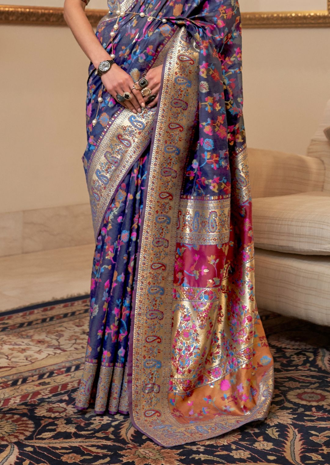 Navy Blue Woven Pure Handloom Kashmiri Jamewar Silk Saree