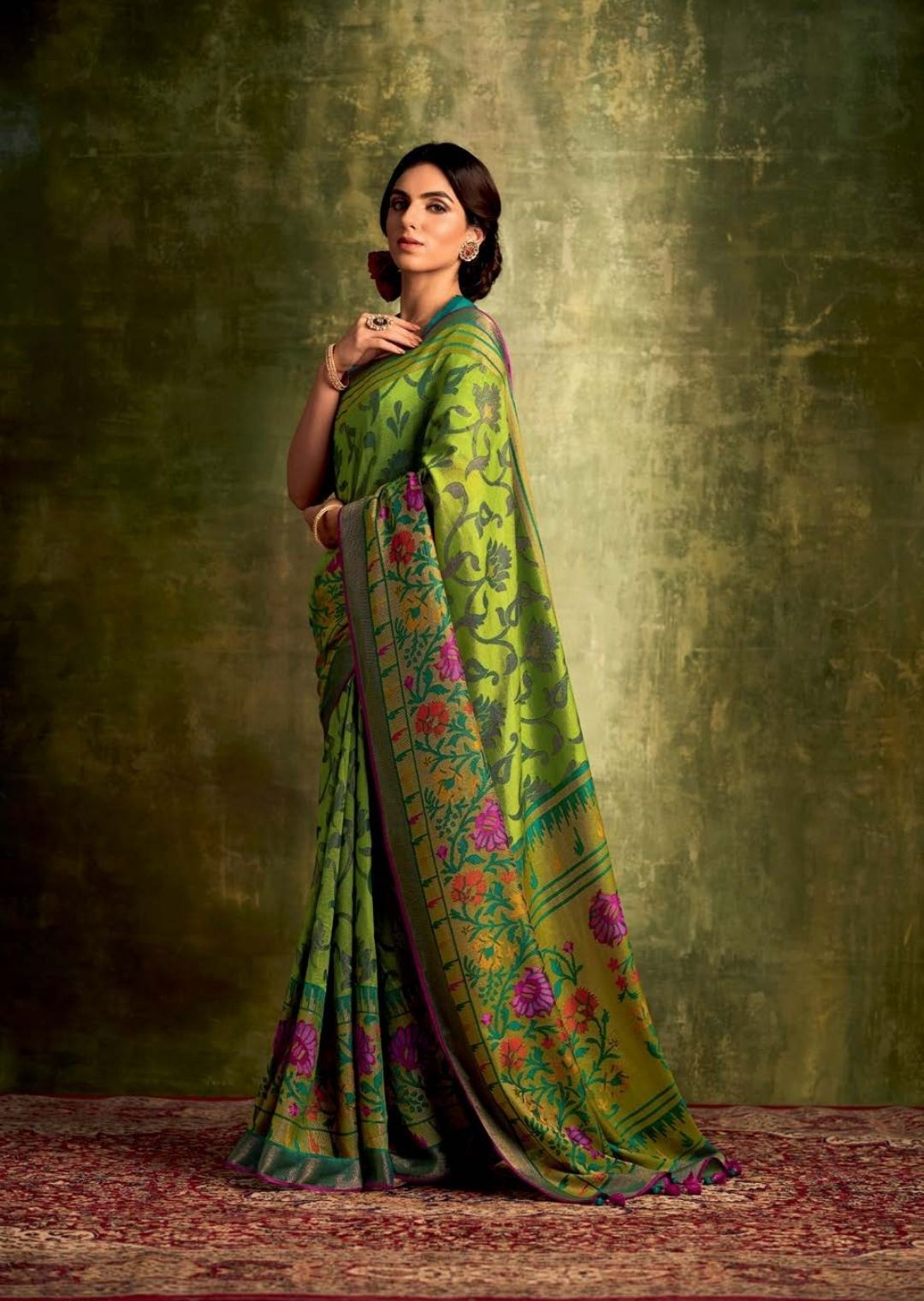 Pear Green Pure Braso Chiffon Saree With Embroidered Silk Blouse