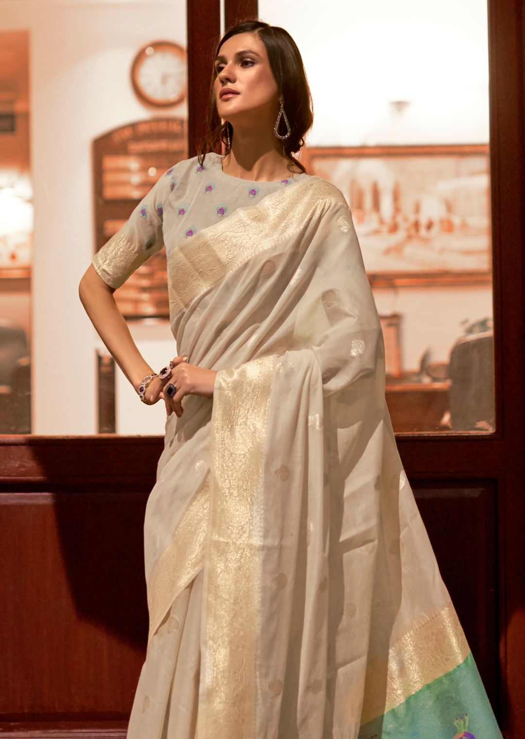South Indian Traditional White Pure Lichi Silk Saree with Golden Zari  Weaving Wo | eBay