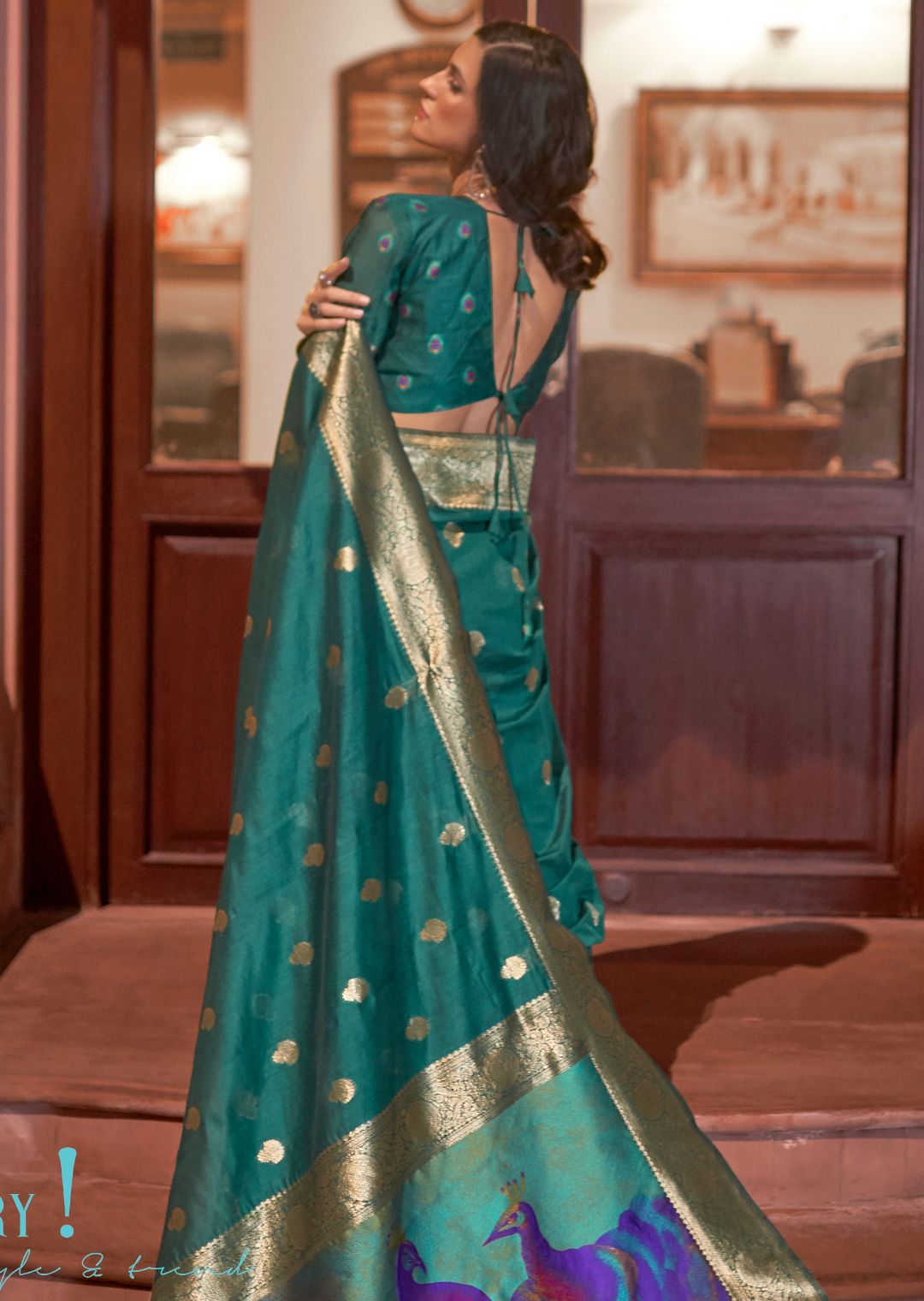 Peacock Green Zari Woven Pure Handloom Banarasi Silk Saree