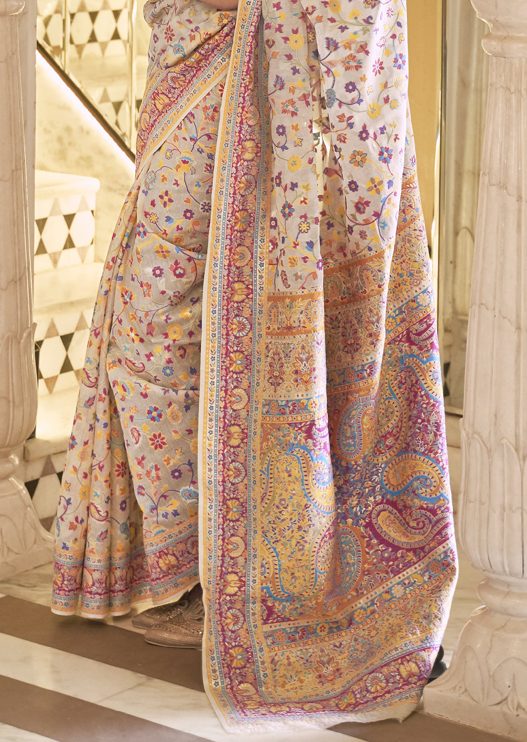 PEARL WHITE RESHAM WOVEN KASHMIRI JAMEWAR SILK SAREE