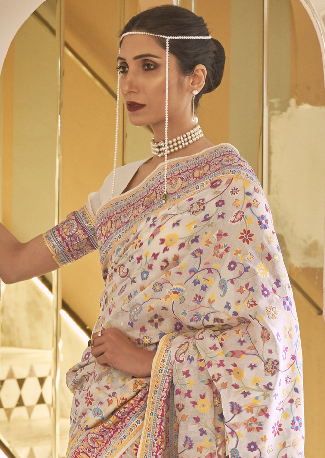 PEARL WHITE RESHAM WOVEN KASHMIRI JAMEWAR SILK SAREE