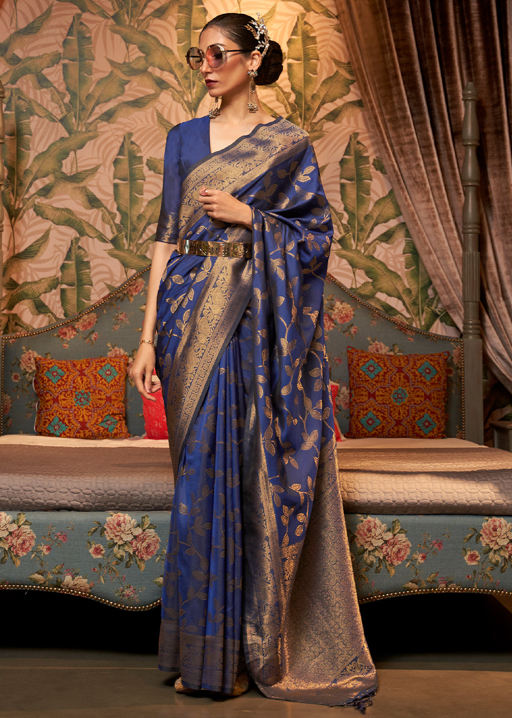 How to drape tutorial with perfect pleats | Heavy banarasi silk saree  draping tips & tricks | sari - YouTube