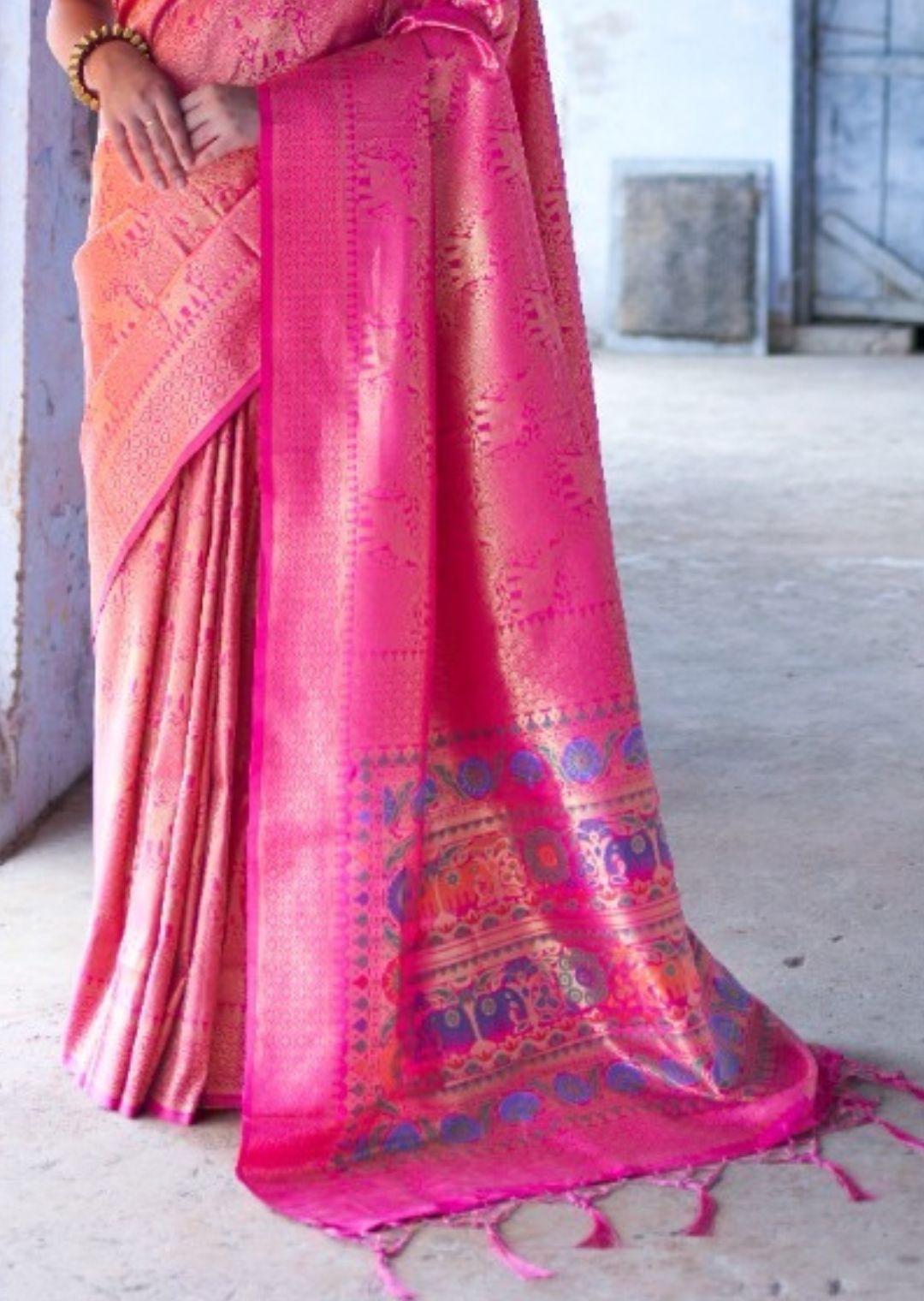 Magenta Hand Woven Kanjivaram Silk Saree