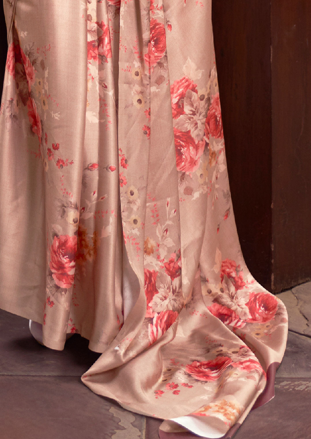 CREPE PEACH WOVEN DIGITAL PRINTED PURE SATIN CREPE SILK SAREE