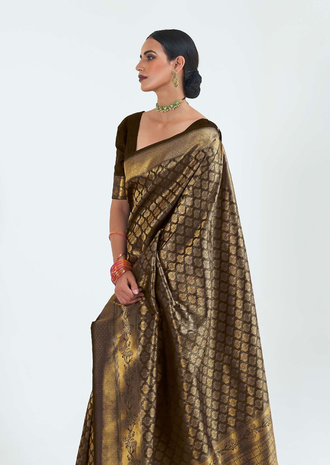 Black Gold Hand Woven Kanjivaram Silk Saree