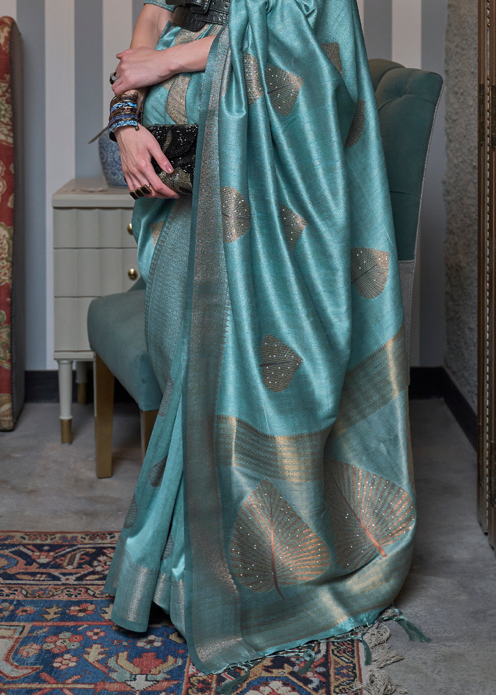 DEEP SKY BLUE COPPER ZARI WOVEN HANDLOOM BANARASI SILK SAREE