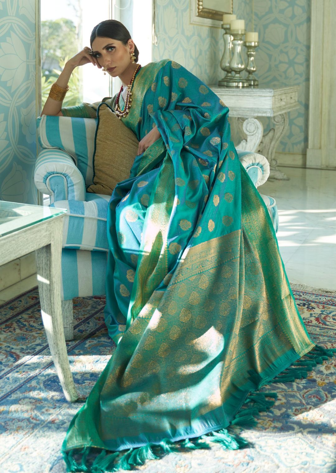Turquoise Green Woven Handloom Zari Silk Saree