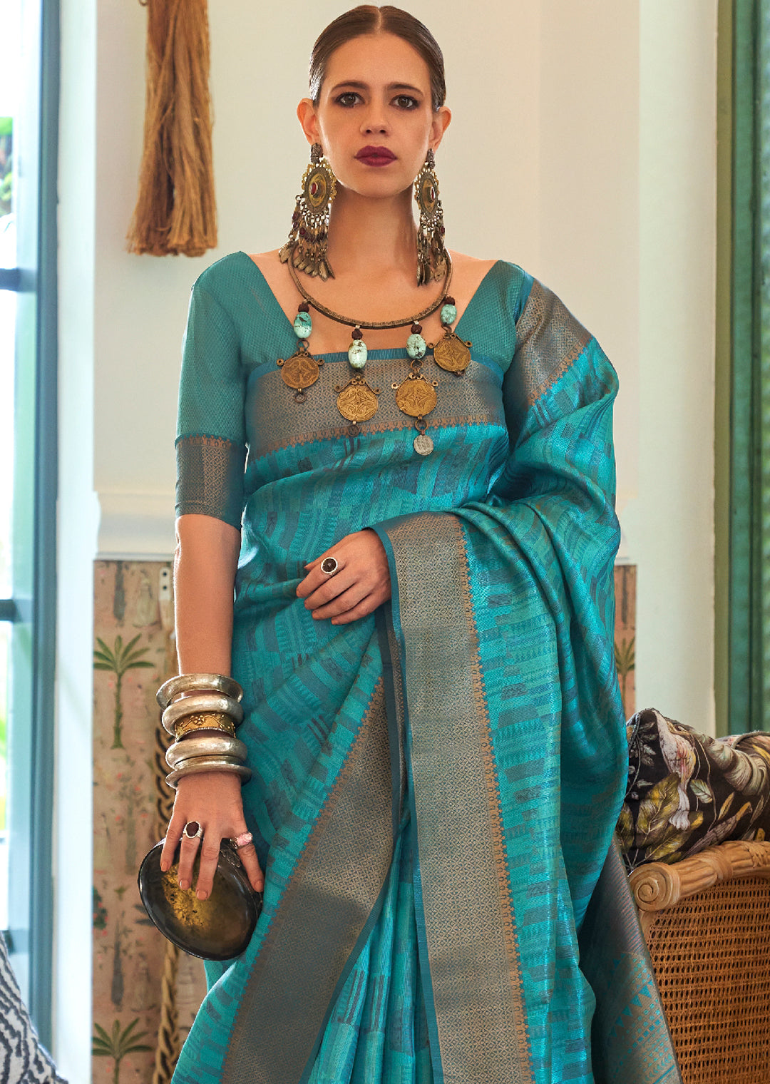 TURQUOISE BLUE WOVEN PURE HANDLOOM TWO TONE ORGANZA SILK SAREE