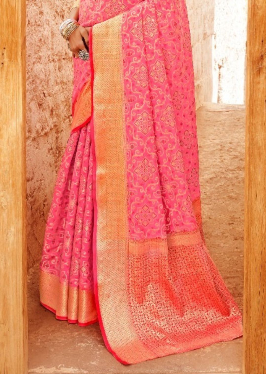 Salmon Pink Woven Traditional Patola Silk Saree